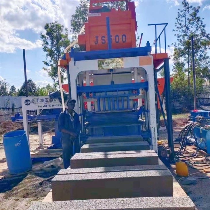 Saudi Arabia Brick Making Machine
